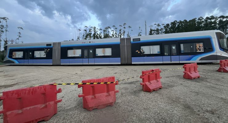 Pelajaran Berharga dari Kegagalan Kereta Tanpa Rel China di IKN