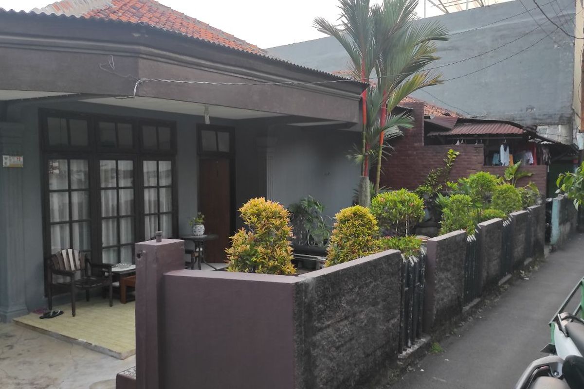 Suasana rumah tinggal yang pernah ditempati Sazitta Damara yang terletak di Jalan Petogogan 1 Gang V,  Kamis (18/5/2023). 