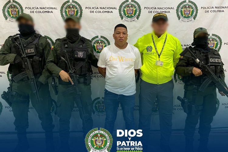 Kepolisian Kolombia menangkap bos jaringan kriminal lokal di Cienaga de Oro, Cordoba, Ruben Dareo Viloria Barrios alias Juancho.