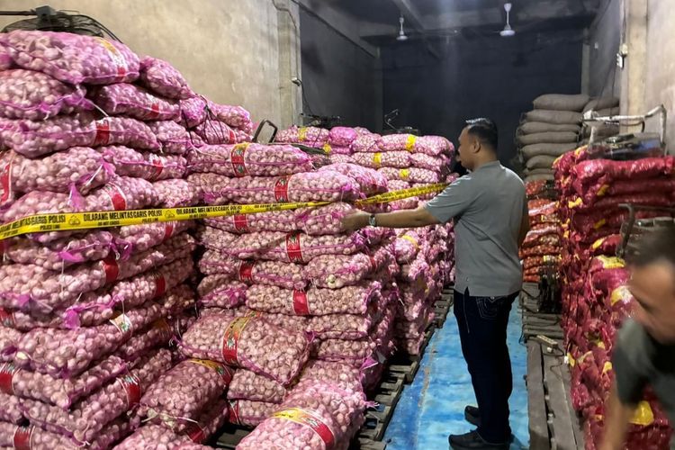 Polri Bongkar Penyelundupan 23 Ton Bawang dan Cabai di Kalbar, Asal Thailand dan China