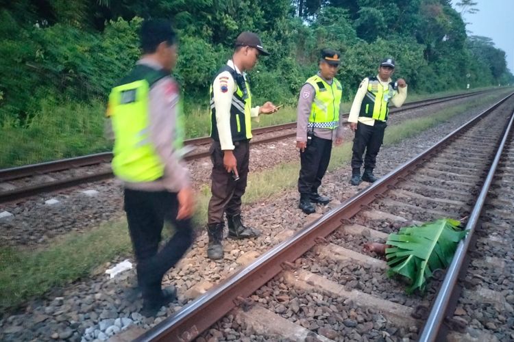 Kronologi Pria Tewas Tertabrak KA Blambangan Express, Diduga Menyeberang Rel
