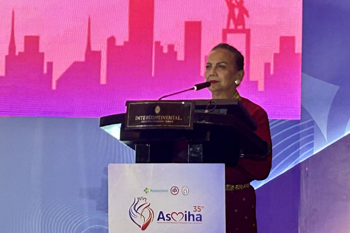 Christine Hakim jadi Caregiver Suami dan Ibu yang Sakit Jantung  
