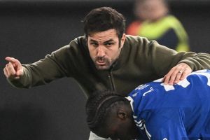 Isi Hati Cesc Fabregas Usai Como 1907 Imbang Lawan Napoli 0-0