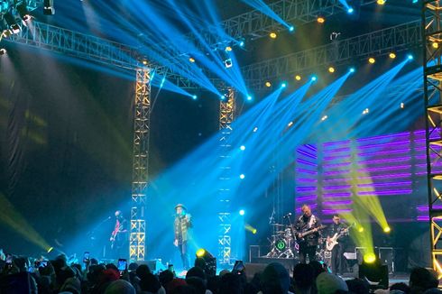 Kemeriahan Konser 25 Tahun Padi Reborn di Senayan