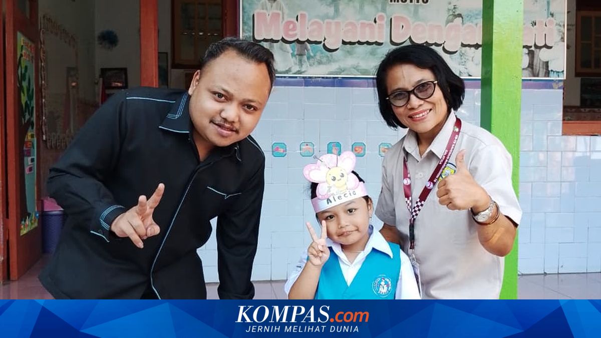 Cerita Ayah di Salatiga Siapkan Hari Pertama Sekolah Anak, Mengaku Gugup dan Panik