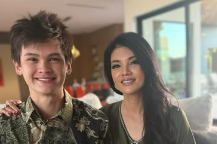 Lebaran di Arizona, Farah Quinn Pilih Tetap Hidangkan Makanan Khas Indonesia