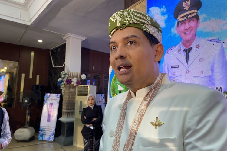Lucky Hakim Minta Maaf ke Masyarakat Indramayu usai Wabupnya Tersandung Kasus Korupsi