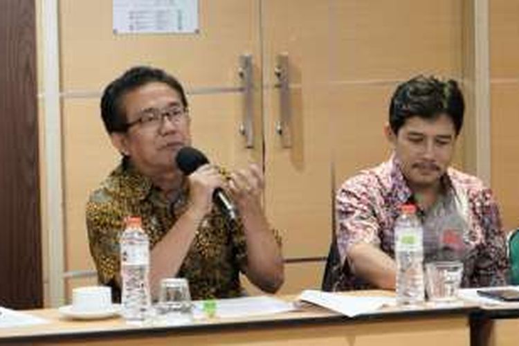 Sekretaris Umum Persekutuan Gereja-Gereja di Indonesia (PGI) Pendeta Gomar Gultom dalam sebuah diskusi bertajuk 'Hak Hidup dan Hukuman Mati dalam Teologi Agama-Agama' di Jakarta, Selasa (6/12/2016). 