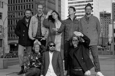 Lirik dan Chord Lagu Stars and Sons - Broken Social Scene