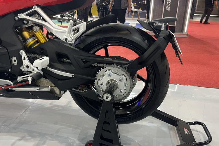 QJMotor Super9 di Jakarta Fair 2025