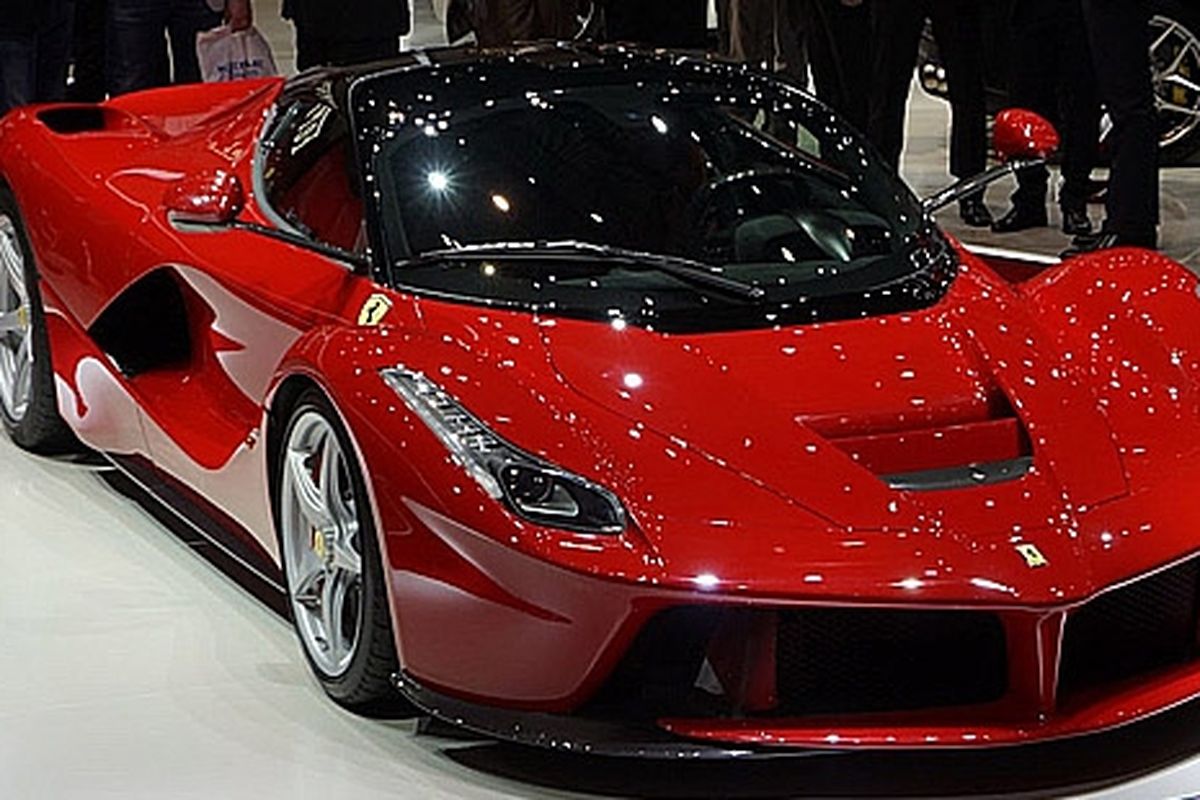 Penerus Ferrari Enzo