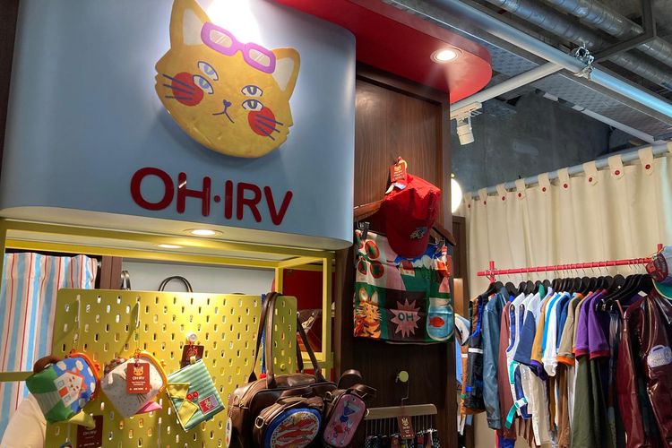 Ragam produk dari jenama fesyen Oh.Irv di brightspotCITY, Agora Mall, Kompleks Thamrin Nine, Jakarta Pusat, Selasa (26/5/2026).