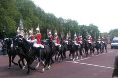 Pelesir ke London, Wajib Lihat Seremoni Pergantian Penjaga di Istana Buckingham