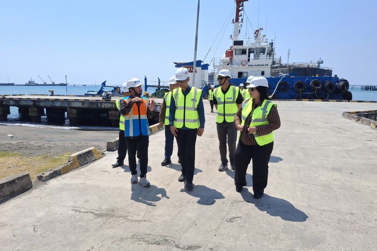 Pelabuhan Celukan Bawang Disiapkan Jadi Alternatif Penyeberangan Jawa-Bali