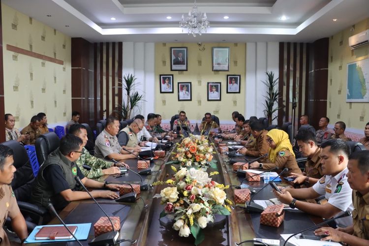 Pemulihan Pesisir Selatan Sumbar Dipacu, Faskes dan Huntap Jadi Prioritas