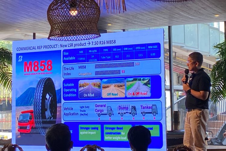 Bridgestone M858 (7.50 R16)