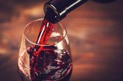 Restoran Italia Tawarkan Sebotol Anggur Gratis pada Pelanggan yang Tak Main Ponsel