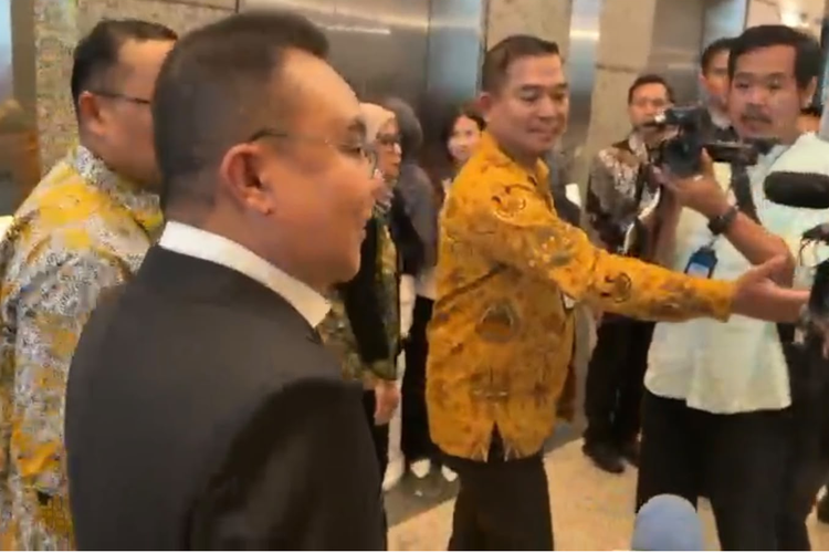 IHSG Ambruk 11 Persen Lebih, Dasco dan CEO Danantara Sambangi BEI