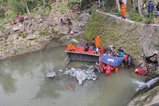 Truk Hilang Kendali di Turunan Selo Kulon Progo, 2 Orang Tewas