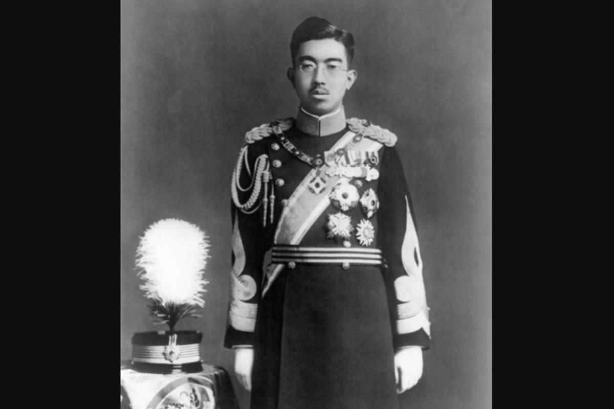 Kaisar Hirohito (United States Library of Congress's Prints and Photographs via Wikipedia)