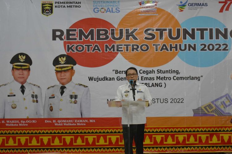 Wali Kota Metro Wahdi Siradjuddin menghadiri acara Rembuk Stunting Kota Metro Tahun 2022 di Ballroom Hotel Grand Sekuntum, Kota Metro, Kamis (4/8/2022).
