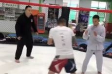 Tantang Petarung MMA, Ahli Wing Chun Ini Roboh dalam 6 Detik