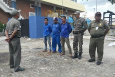 Satpol PP Jaga Keamanan Rumah Pompa Air di Jakarta Utara