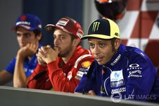 Rossi Minta Yamaha Serius Soal Elektronik