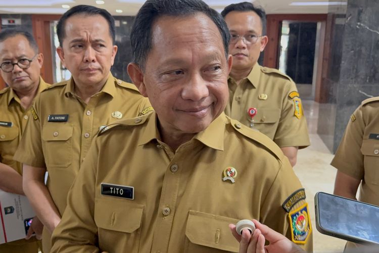 Pemerintah Cairkan Rp 19 T untuk Pemda yang Kesulitan Bayar Gaji PPPK