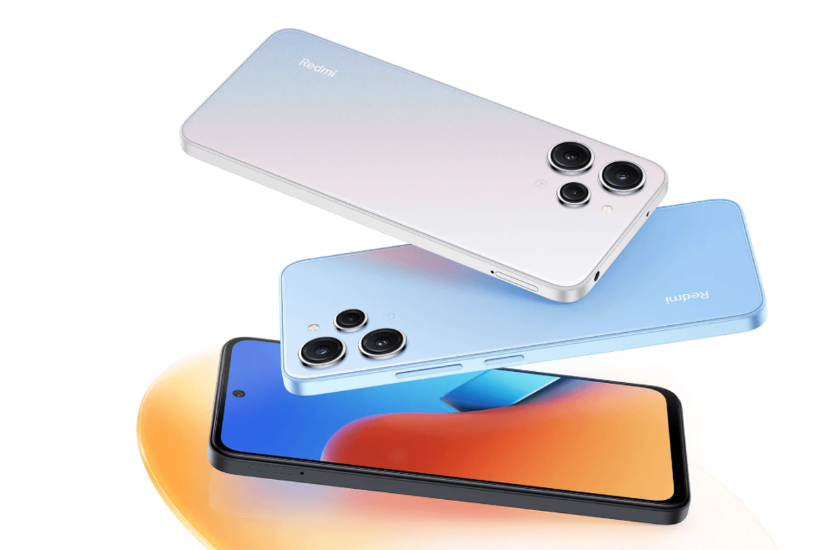 Xiaomi resmi meluncurkan Redmi 12 ke pasar Thailand. Perangkat tersebut datang dengan tiga varian warna, yakni Midnight Black, Sky Blue, dan Pola Silver