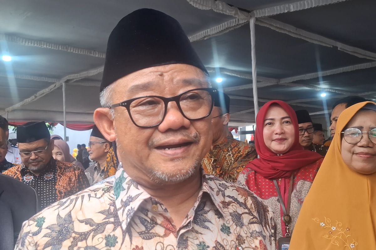 Mendikdasmen Tegaskan Pelajaran AI Tak Akan Buat Siswa Malas