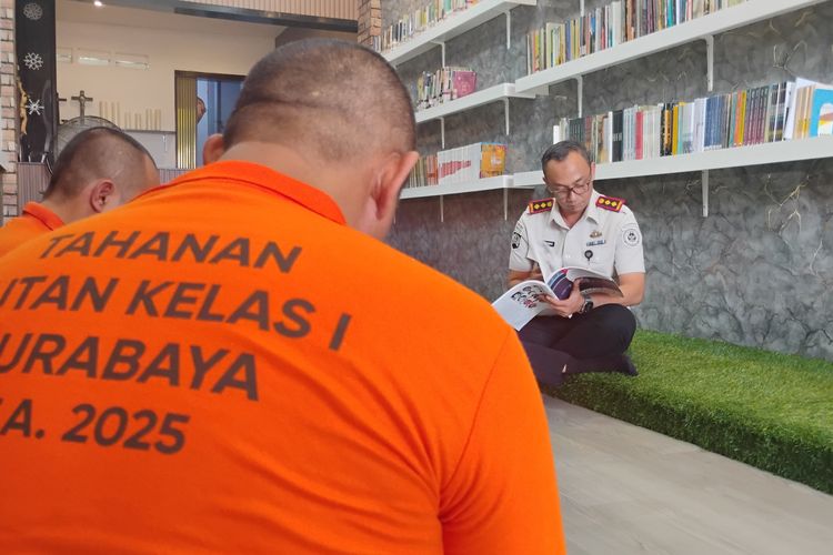 Perpustakaan di Rutan Surabaya Jadi Wahana Sanksi Edukatif bagi Warga Binaan