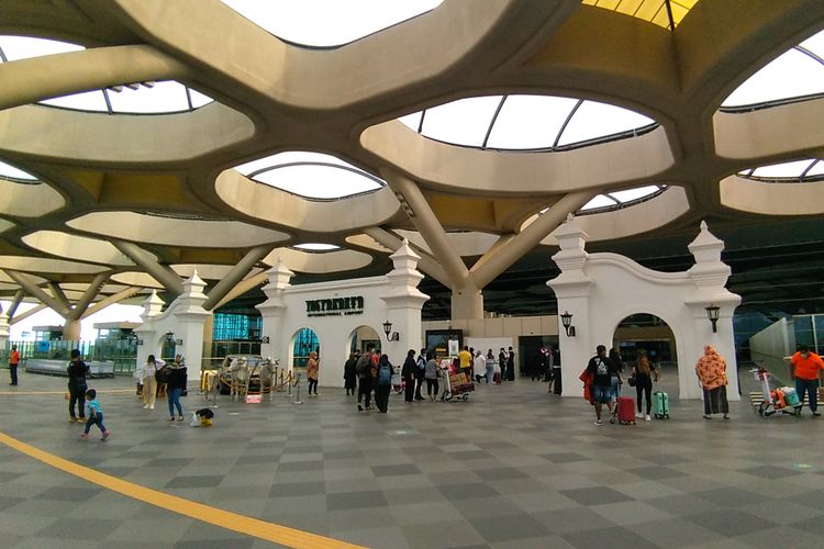 Ilustrasi area keberangkatan Bandara Internasional Yogyakarta atau YIA di Kulon Progo, Yogyakarta, pada Sabtu (18/12/2021).