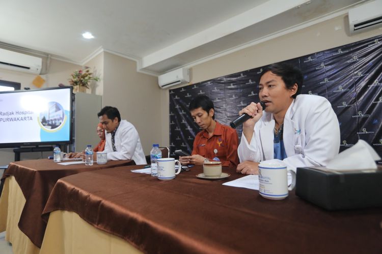 Dokter Spesialis Bedah Saraf, Radjak Hospital Purwakarta, dr Muhammad Rainda Farhan, emmaparkan mengenai pentingnya pemahaman pre hospital. 