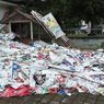 Ribuan Sampah Peraga Kampanye Menumpuk di Kantor Bawaslu Pangkalpinang