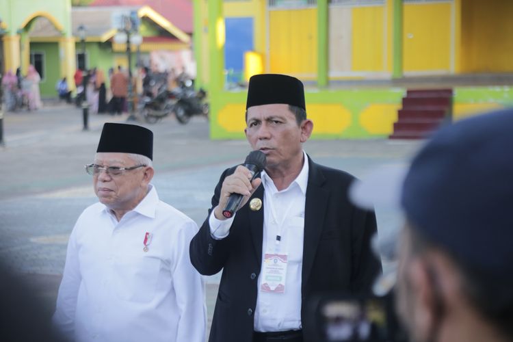 Gubernur Kepri, Ansar Ahmad mendampingi Wakil Presiden RI, Ma'ruf Amin di Pulau Penyengat, Kota Tanjungpinang.