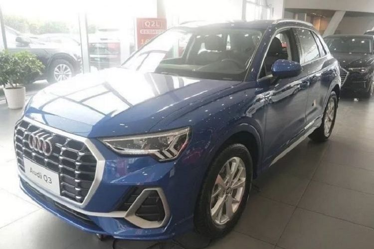 Inilah Audi Q3, salah satu mobil mewah yang digores oleh bocah 3 tahun di China. Ayah bocah itu dilaporkan harus membayar ganti rugi hingga Rp 140 juta karena menggores 10 mobil mewah.