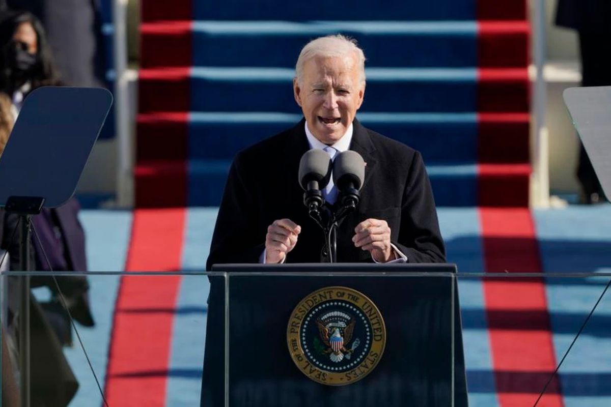 Presiden AS Joe Biden berpidato pada upacara pelantikannya di Gedung Capitol, Washington DC, Rabu (20/1/2021).