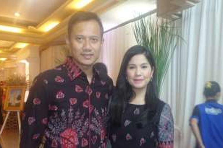 Annisa Pohan dan Agus Harimurti Yudhoyono menghadiri acara khitanan putra bungsu Eko Patrio dan Viona di Balai Sudirman, Tebet, Jakarta Selatan, Sabtu (3/12/2016).