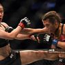 Bengkak Usai Kalah dari Zhang Weili, Joanna Jedrzejczyk Dilarang Bertarung Selama 2 Bulan