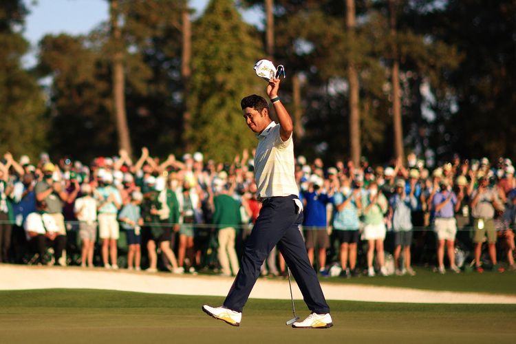 Pegolf asal Jepang, Hideki Matsuyama, memenangi gelar Master Augusta National Golf Club pada 11 April 2021 di Augusta, Georgia, AS.