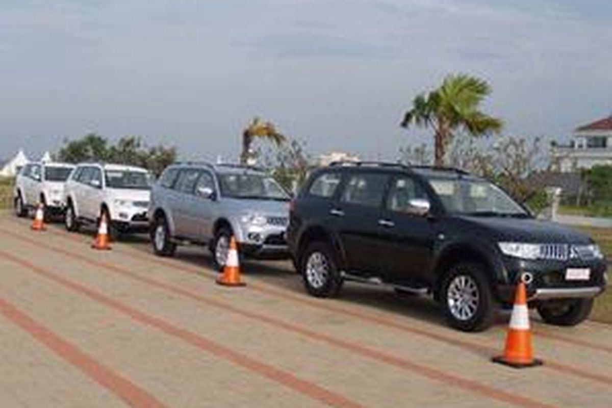 Pajero Sport ditunggu pembeli berbulan-bulan.
