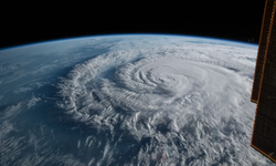Intensitas Makin Kuat, Ilmuwan Bakal Kenalkan Badai Kategori 6