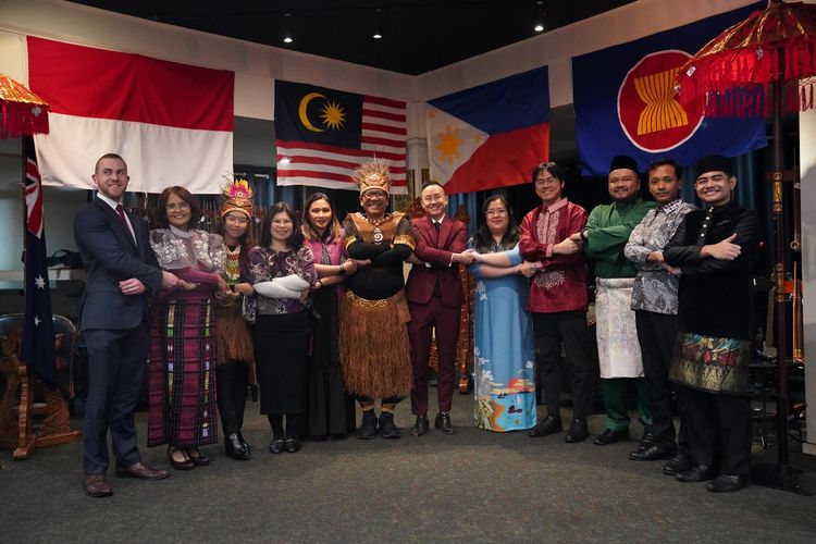 Merayakan 57 Tahun ASEAN dan Inovasi Ekonomi di Melbourne...