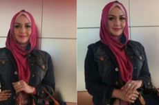 Eddies Adelia: Kenakan Jilbab dan Pelajari Ilmunya