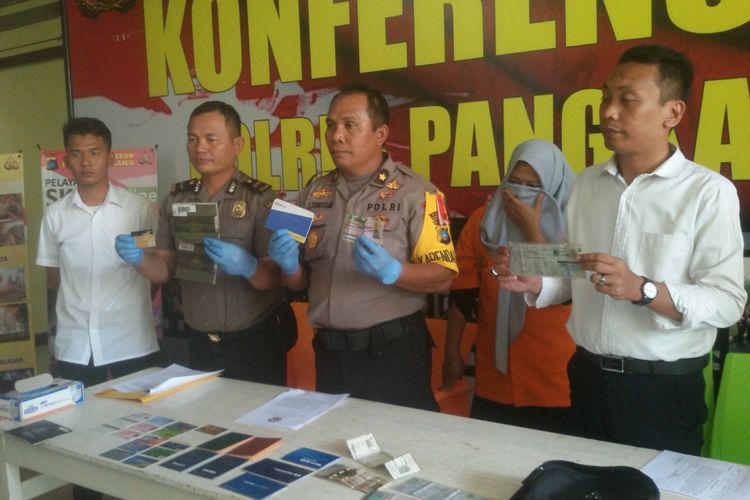 Gelar kasus pencurian cek senilai Rp 1,7 miliar di Mapolres, Pangkal Pinang, Rabu (11/9/2019).