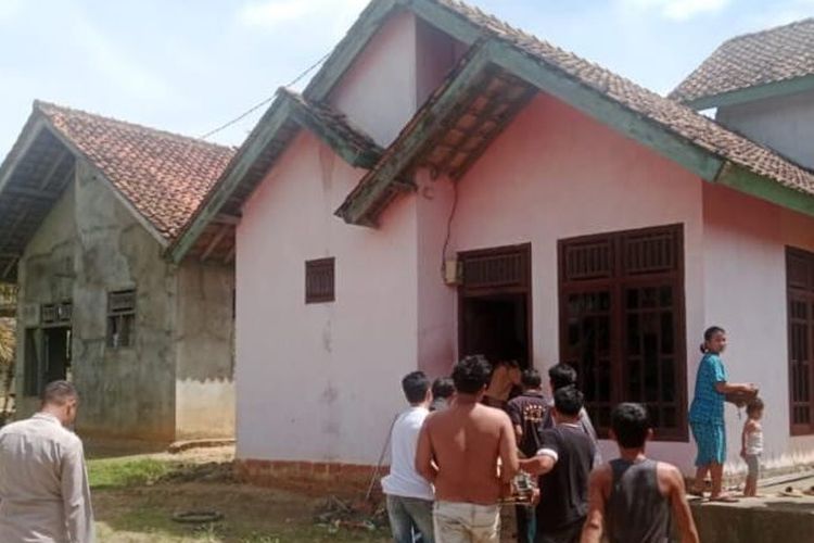 Ditinggal ke Kebun, Pria Musi Rawas Ditemukan Tewas Terbakar di Kamar