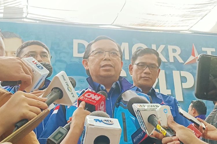 Ketua DPP Partai Demokrat Herman Khaeron di Kantor DPP Partai Demokrat, Sabtu (9/9/2023).