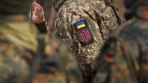 Saat Tentara Ukraina Kecanduan Judi Online, Terlilit Utang, dan Jual Drone Militer...