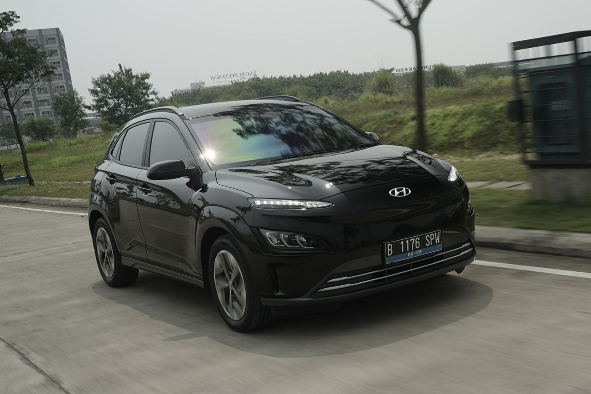 Hyundai Kona Electric 2021. SUV elektrik ini menawarkan pembaruan dibanding model sebelumnya.